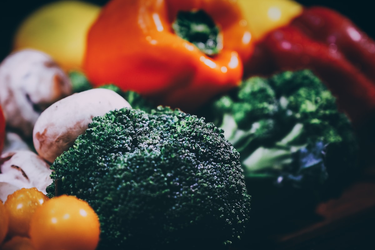 Eye health nutrients and protective compounds
