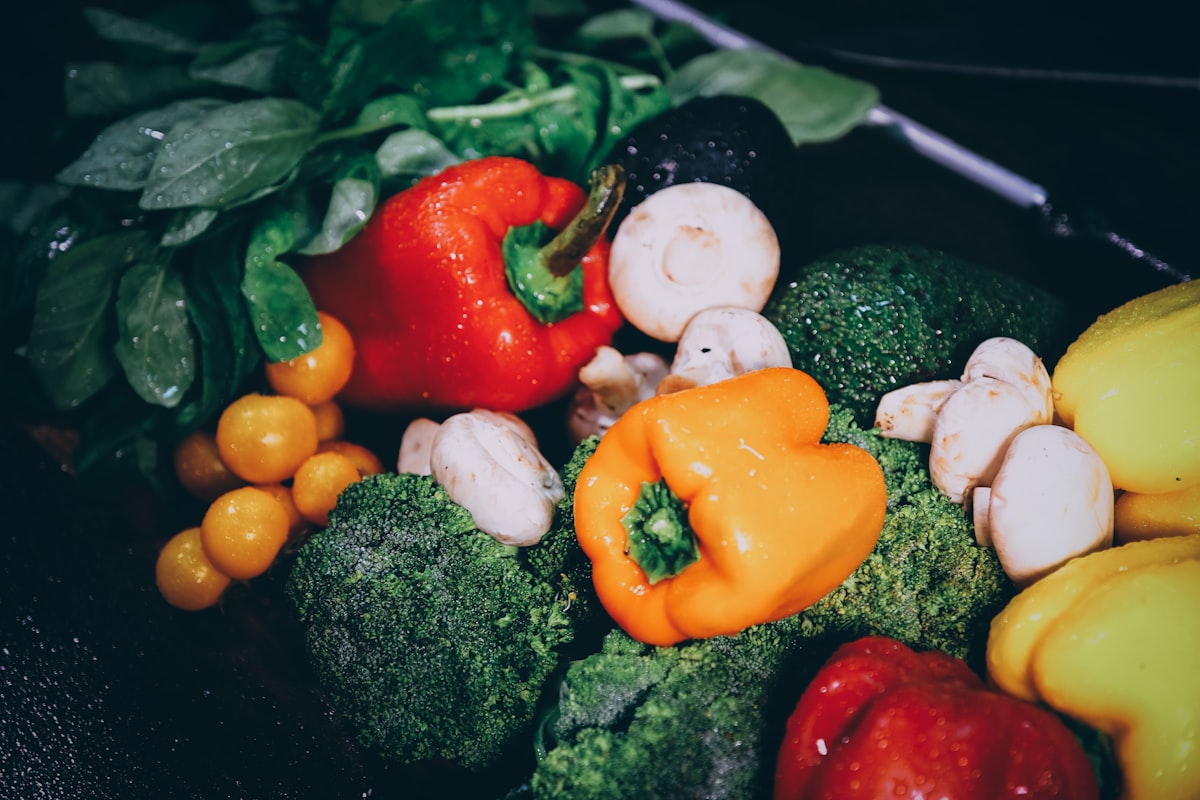 Dark leafy greens rich in lutein and zeaxanthin
